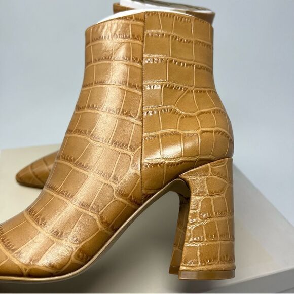 Marc Fisher Daith Leather Booties - Picture 4 of 8